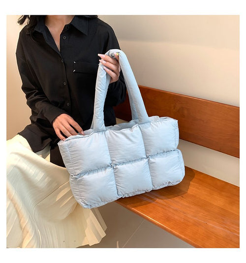 Fluffy Puff Tasche