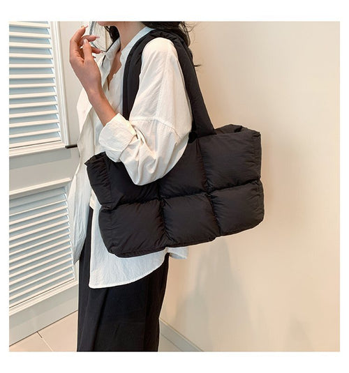 Fluffy Puff Tasche